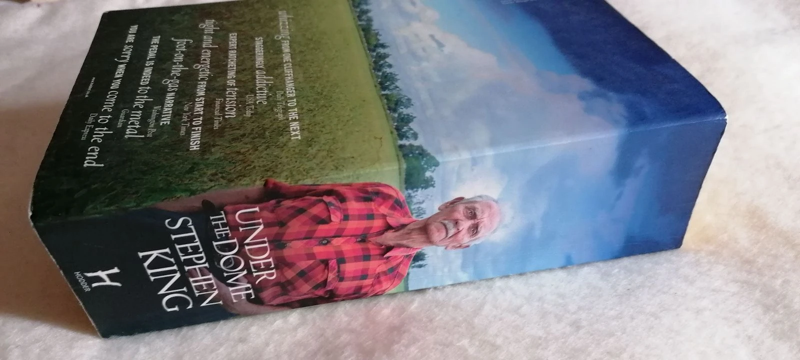Libro en inglés Under the Dome – photo 3